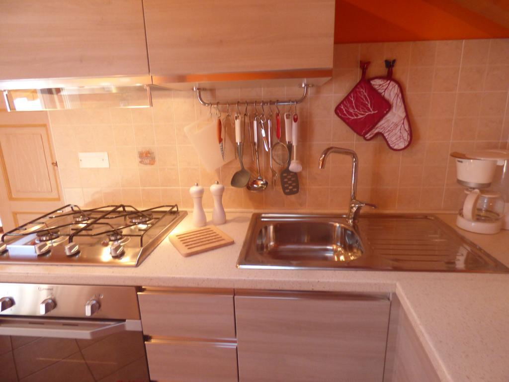 Casale Fe-Wo - Appartamenti Con Vista Lago Cannero Riviera Luaran gambar