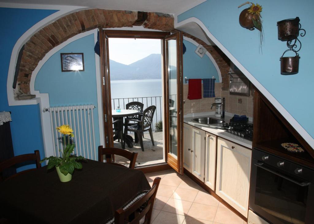 Casale Fe-Wo - Appartamenti Con Vista Lago Cannero Riviera Bilik gambar