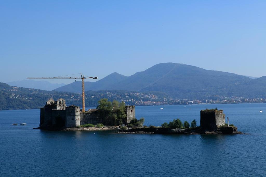 Casale Fe-Wo - Appartamenti Con Vista Lago Cannero Riviera Luaran gambar