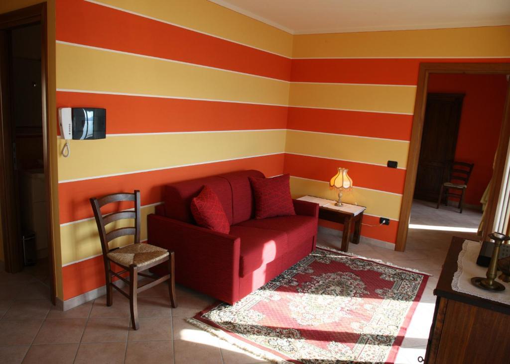 Casale Fe-Wo - Appartamenti Con Vista Lago Cannero Riviera Bilik gambar