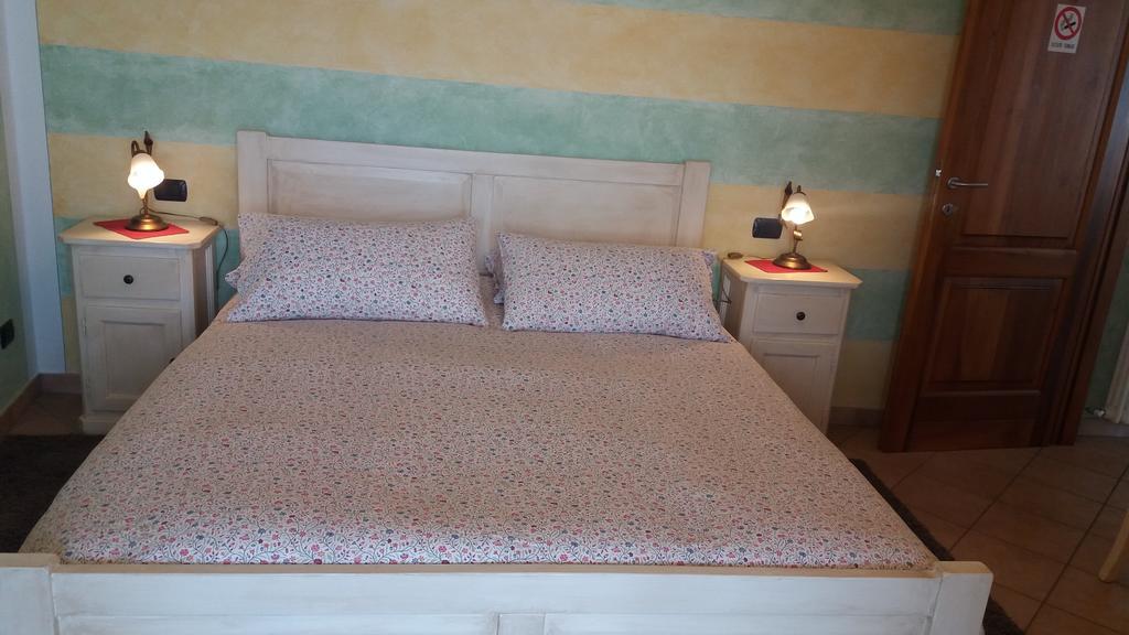 Casale Fe-Wo - Appartamenti Con Vista Lago Cannero Riviera Luaran gambar