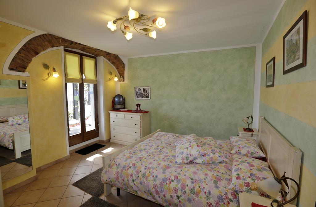 Casale Fe-Wo - Appartamenti Con Vista Lago Cannero Riviera Luaran gambar
