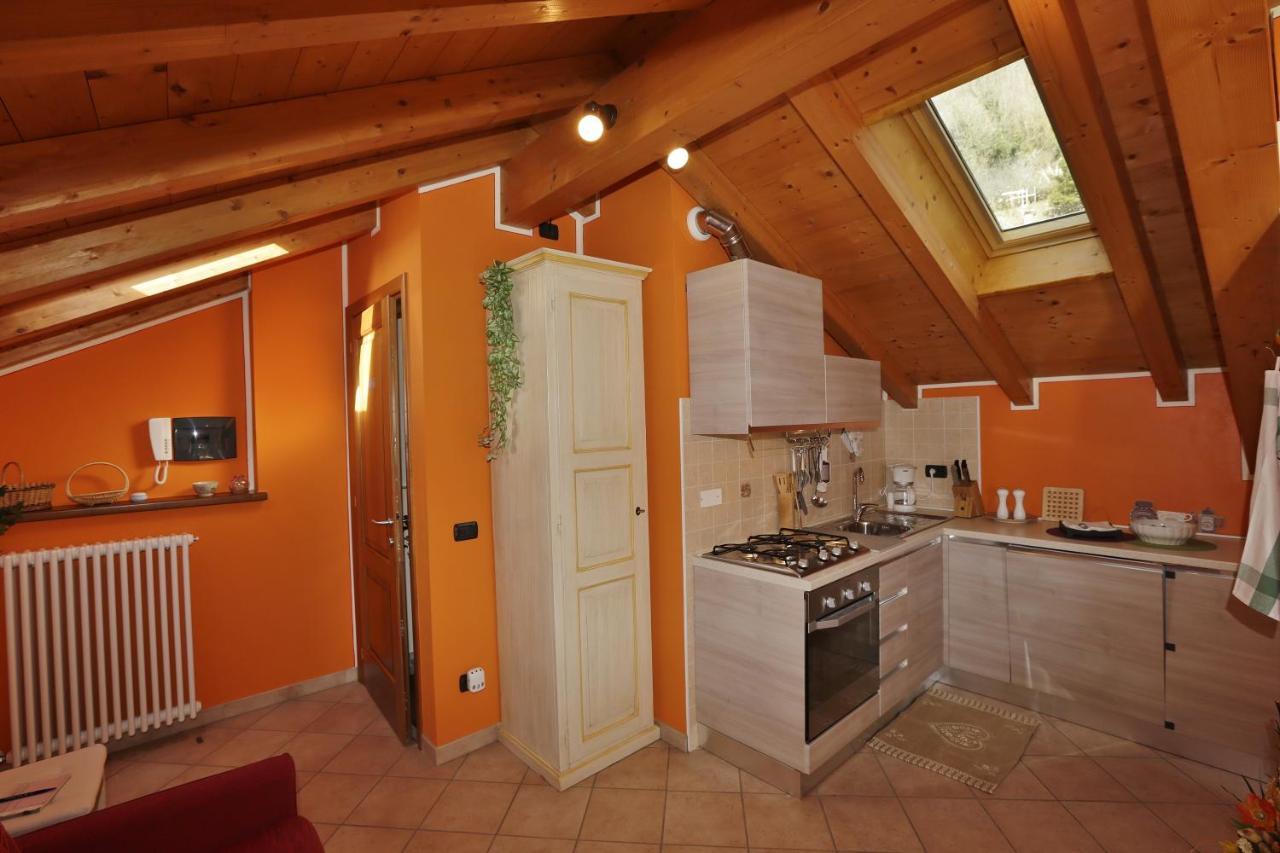 Casale Fe-Wo - Appartamenti Con Vista Lago Cannero Riviera Luaran gambar